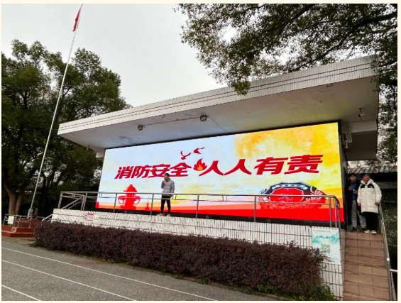 消防记心中 安全伴我行——人工智能学校开展消防安全演练